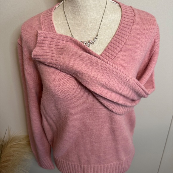 Pink Scrunchy Knit Sweater - Picture 4 of 6